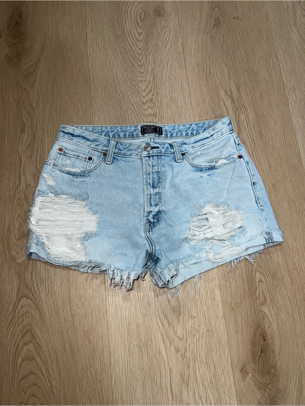 Abercrombie & Fitch Light Blue Distressed Denim Women’s Shorts